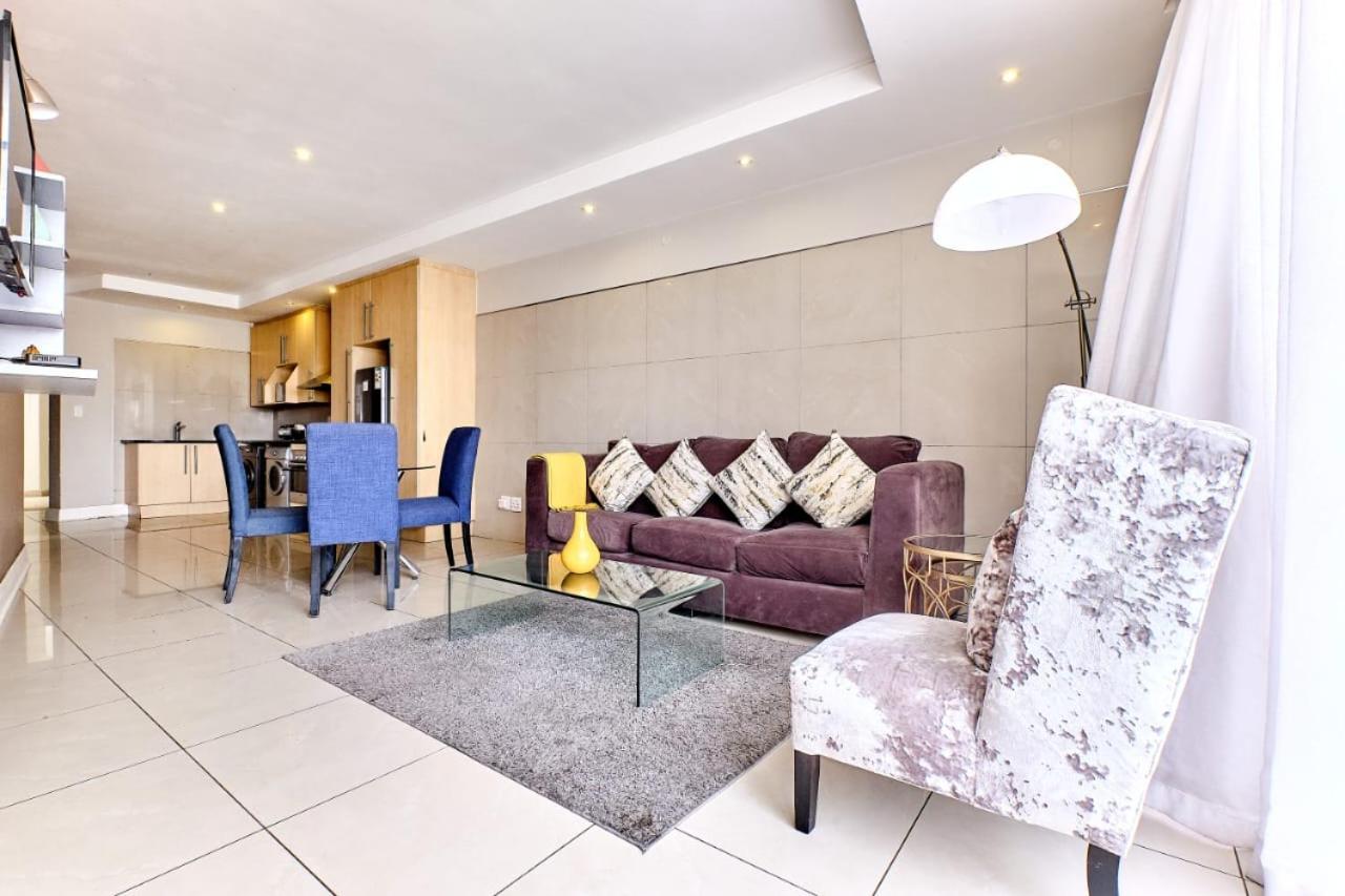Sandton Serviced Apartments@Hydro Johannesburg Phòng bức ảnh